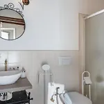 Casa La Fenice 8&2, Emma * פומרנצה