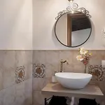Casa La Fenice 8&2, Emma * פומרנצה